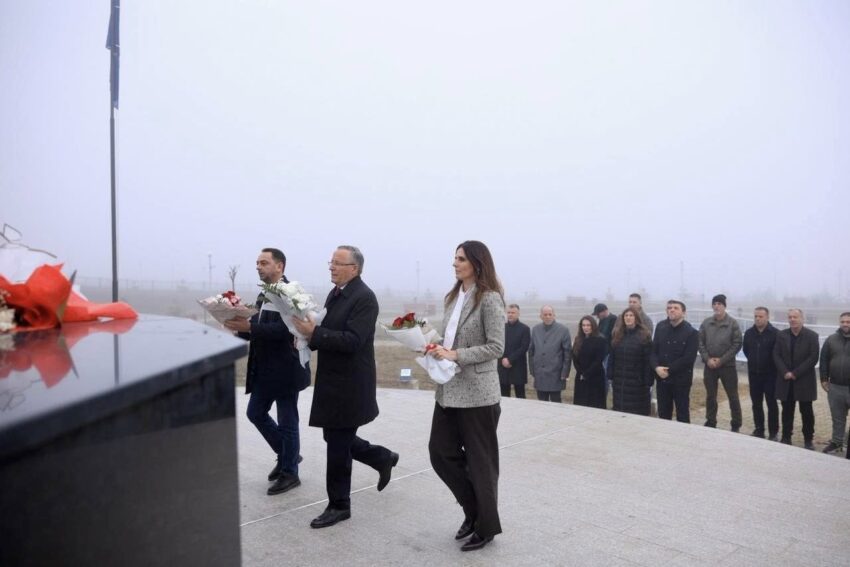 Bedri Hamza  Në mëngjesin e 14 dhjetorit  ata ranë në rrugën e lirisë  duke e përjetësuar emrin e tyre në historinë e lavdishme të Kosovës