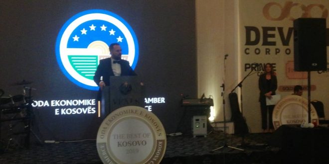 Kryetari i Odës Ekonomike të Kosovës, Berat Rukiqi thotë se papunësia e madhe është përgjegjësi e politikanëve