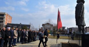 Komuna e Malishevës, përmes aktiviteteve të ndryshime po shënon manifestimin tre ditor të Epopesë së Lavdishme të Ushtrisë Çlirimtare të Kosovës