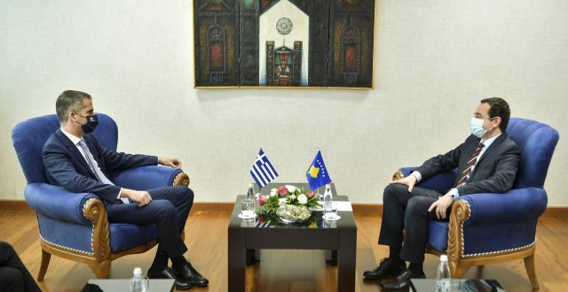 Kryeministri i Kosovs, Albin Kurti e pret në takim kryetarin e Athinës, Kostas Bakoyannis
