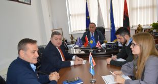 Kryetari i Malishevës, Ragip Begaj, priti në takim pune drejtorin e zyrës së misionit të OSBE-së, George Katcherava