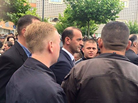 Daut Haradinaj nga protesta   Shpresoj që zëri i këtij populli nuk i ka penguar takimet e errëta 