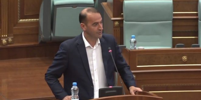 Haradinaj - Hotit: Duhet ta trajtosh seriozisht partnerin e koalicionit, edhe ne duam të jemi aty ku diskutohet për Kosovën