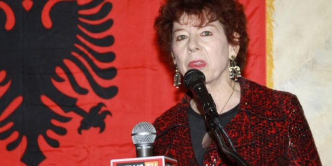 Shirley DioGuardi: Serbët në Kosovë përdhunimin e femrave shqiptare e kanë përdorur si instrument të gjenocidit