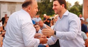 Kryetari i PDK-së, Memli Krasniqi e prezanton Sokol Bashotën si kandidat për kryetar të komunës se Klinës