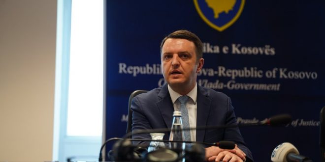 Ministri Selimi: Një numër i madh i ekspertësh po përgatitin pozicionin karshi Serbisë në SHBA