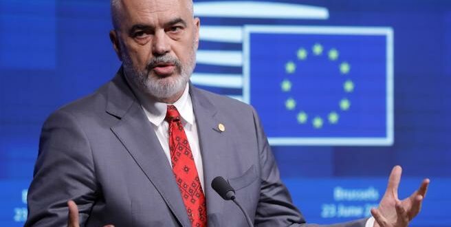 Edi Rama, ka deklaruar në Bruksel se Gjykata Speciale në Hagë është krijuar në bazë të një raporti të mbushur plot me gjepura.