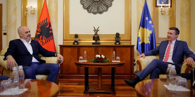 Kryetari i Kuvendit të Kosovës, Kadri Veseli, priti sot në takim kryeministrin e Shqipërisë, Edi Rama
