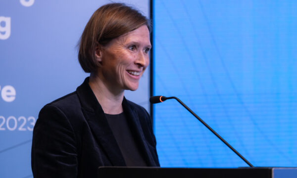 BE kërkon etikë në përdorimin e IA dhe mbrojtje të grave në politikë në hapjen e DISICON 2025