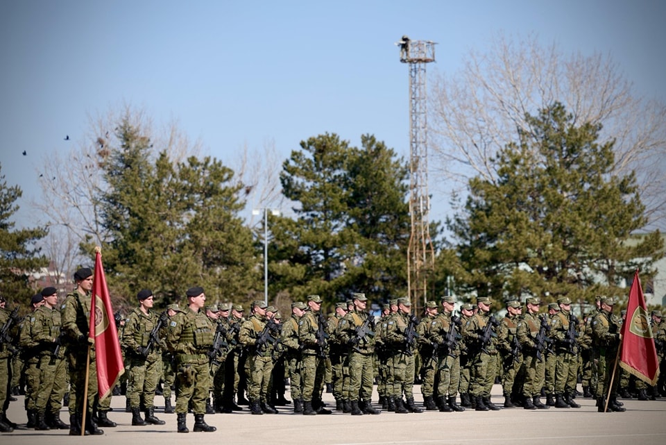 FSK organizon ceremoni solemne për Epopenë e UÇK së në Kazermën  Adem Jashari 