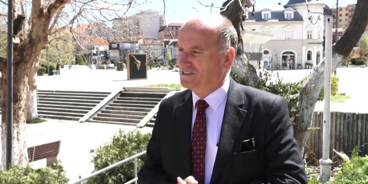 Fatmir Çollaku  Marrëveshja ushtarake Kosovë Shqipëri Kroaci është garanci për sigurinë dhe konsolidimin e ushtrisë së Kosovës