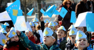 Dita e Konventës Ndërkombëtare për të Drejtat e Fëmijës i gjen ata në rrugë, të harruar e të pambrojtur nga shteti