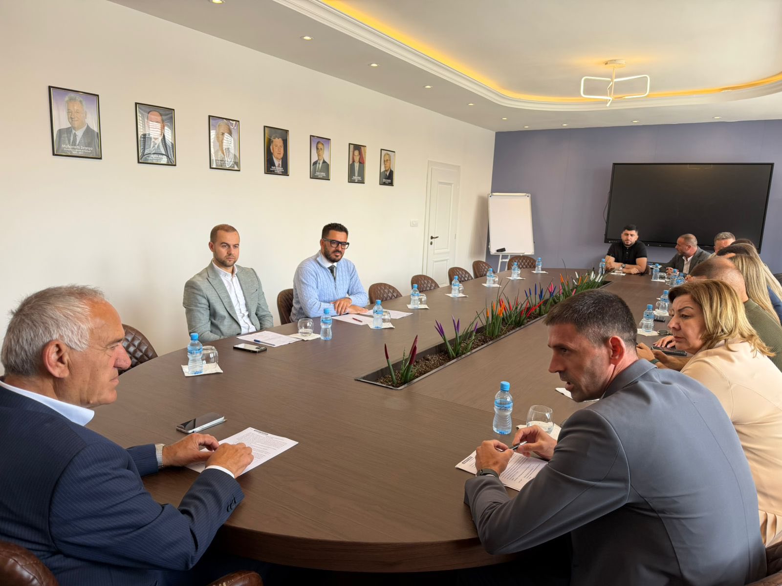 Ferizaj mirëpret delegacionin e Këshillit Bashkiak të Kukësit për shkëmbim përvojash në qeverisjen lokale