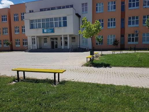 Nis zyrtarisht projekti  Green Schools Initiative  në Ferizaj   Shkolla  Kuvendi i Arbërit  përfituese e investimeve në efikasitet energjetik