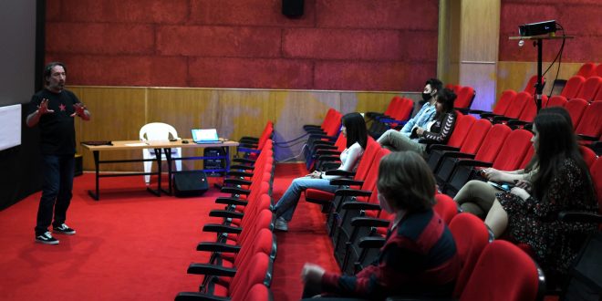 DokuFest on Tour: Rreth projektit 'Edukim për Barazi' dhe shfaqjes së filmave në Prishtinë, Pejë dhe në Shtime