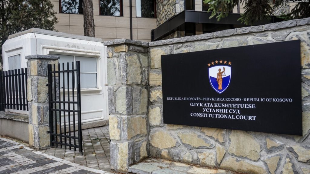 Ekspertët vlerësojnë vendinim e Gjykates Kushtetuese