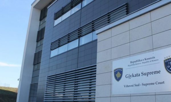 Kryetari i Supremes alarmon për presion politik  Qeveria po injoron vendimet e gjyqësorit