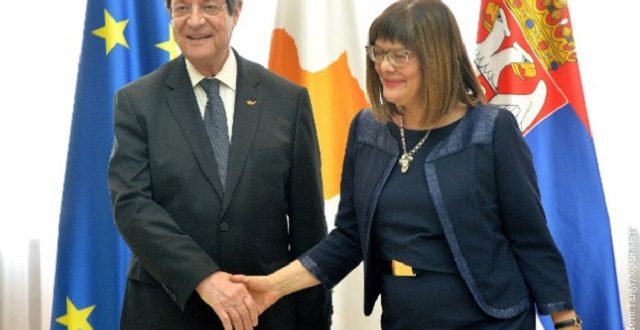 Kryetarja e Kuvendit të Serbisë, Maja Gojkoviq i kërkon Qipros të pengojë Kosovën në organizmat ndërkombëtarë