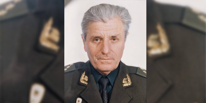 Sali Onuzi  Kolonel Halil Katana  Ushtaraku  gazetari dhe qytetari