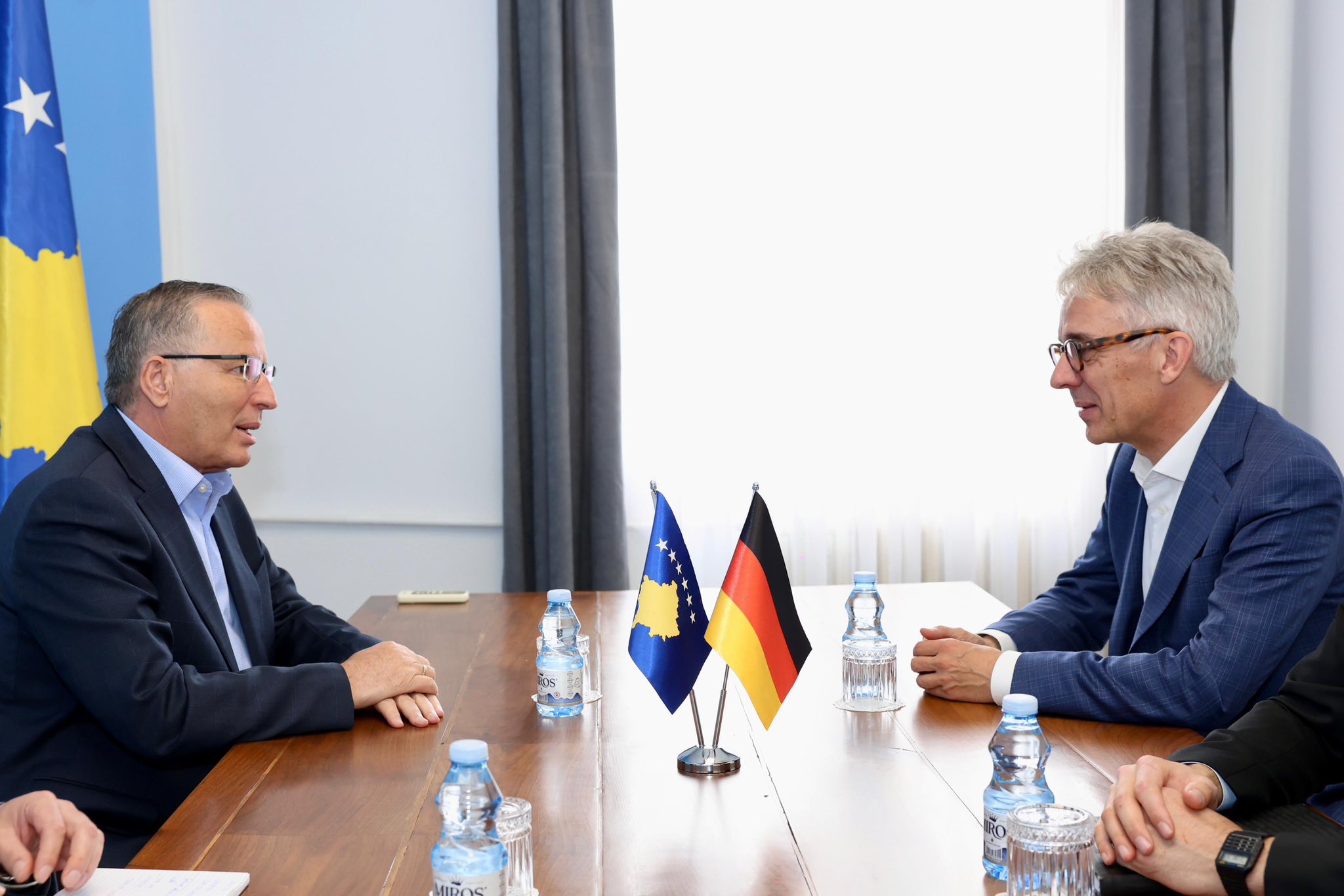 Hamza takon ambasadorin gjerman  Kosova ka nevojë ta rikthejë stabilitetin  besimin dhe perspektivën zhvillimore
