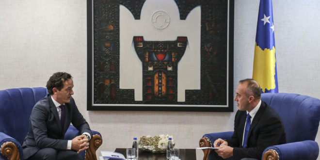 Kryeministri Haradinaj priti në takim Avokatin e Popullit, Hilmi Jashari