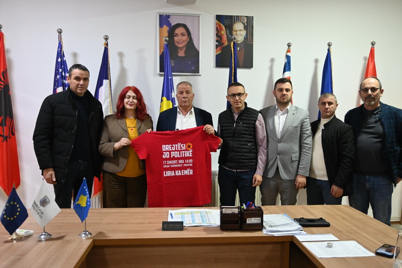 Zv kryetari Aliu priti në takim përfaqësuesit e platformës  Liria ka Emër 