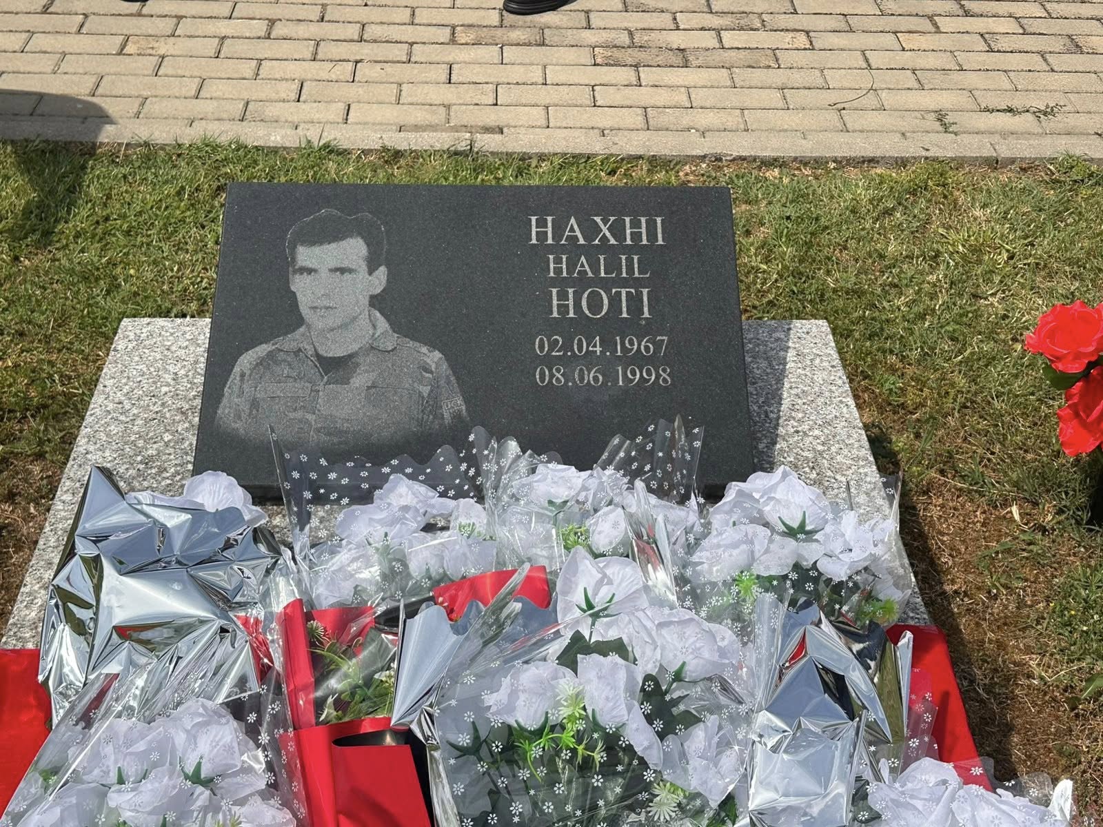 Nderohet vepra atdhetare e luftëtarit të madh të UÇK së  heroit  Haxhi Hoti