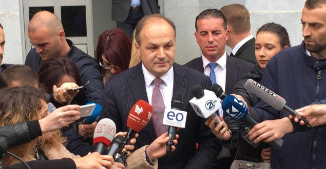 Nënkryetari i PDK-së Enver Hoxhaj: I kemi numrat e nevojshëm, por se kur do të mbahet seanca mund ta dijë Veseli e Haradinaj, por mbi të gjitha kryetari Thaçi