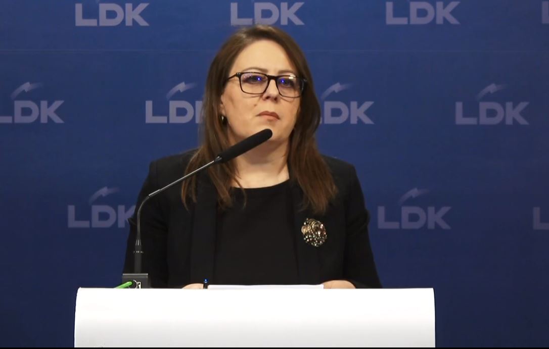Hykmete Bajrami  LDK së i duhen zgjedhje të brendshme dhe përgjegjësi politike