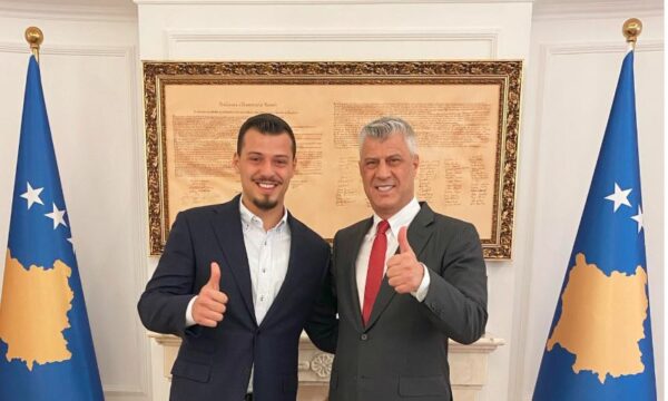 Endrit Thaçi   FALEMINDERIT  Këto vite ishin të vështira për familjen tonë