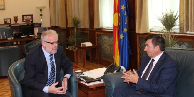 Ministri Bajrami takohet me kryekuvendarin e Maqedonisë Xhaferin, sektori i arsimit si prioritet kombëtar i bashkëpunimit