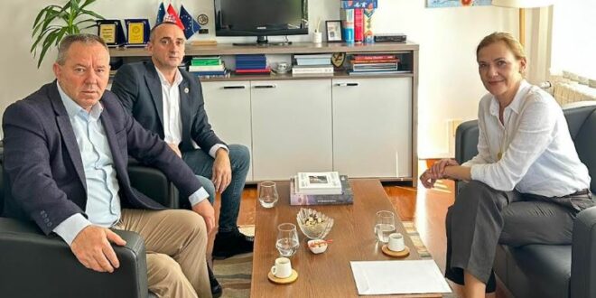 Veteranët i përcjellin Kroacisë shqetësimet për Gjykatën Speciale