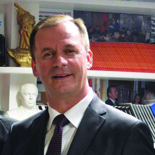 Ismet Sylejmani  RADIO  KOSOVA E LIRË  RADIO E KOMBIT