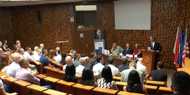 Sot në Bibliotekën Kombëtare është përuruar libri: “Zhurmuesit e demokracisë", i autorit, Jakup Krasniqi