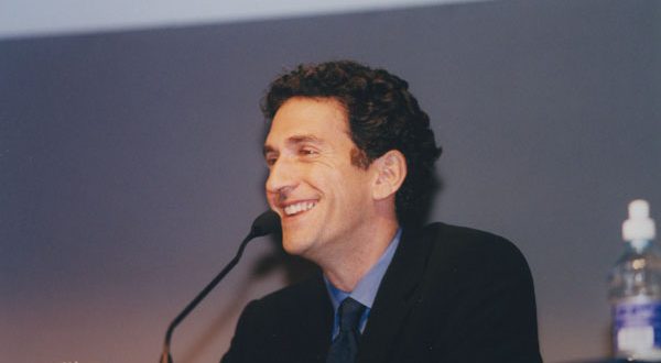 James Rubin: Thaçi ishte njeri që e mbante fjalën. Nuk e gjykova në bazë të thashethemeve të cinikëve dhe skeptikëve të Evropës