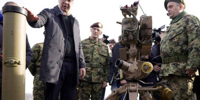 Kryetari i Serbisë, Aleksandar Vuçiq ka bërë të ditur për një dërgesë të re të armëve, të blera nga Rusia