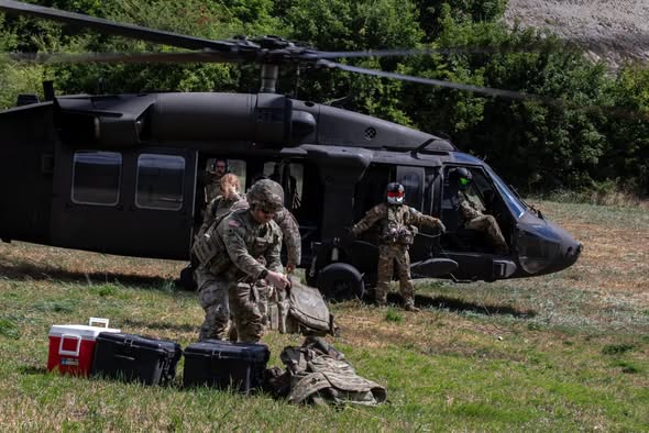 Reagim ndaj rrëzimit të avionit  KFOR stërvitet në afërsi të Bondsteel it