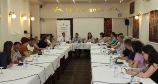 Koalicioni i OJQ-ve: KOMF mbajti tryezën me temë: A respektohet interesi më i mirë i fëmijës brenda sistemit arsimor?”