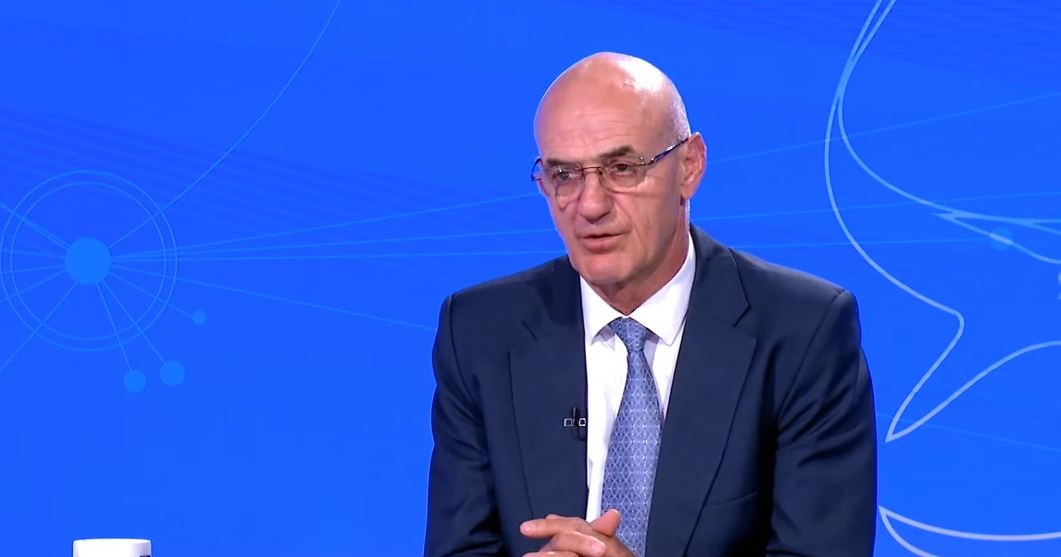 Kadri Kastrati flet për  aktakuzë të ndërtuar në Beograd  dhe mohon zinxhirin komandues të Shtabit të Përgjithshëm