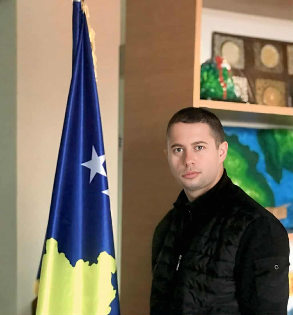 Labinot Dervishaj  Dinjiteti i Radios Kosova e Lirë nuk mund të cenohet nga etiketa të padrejta e qëndrimet euforike