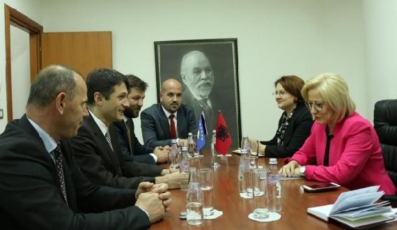 Tirana dhe Prishtina me agjendë të përbashkët për diasporën