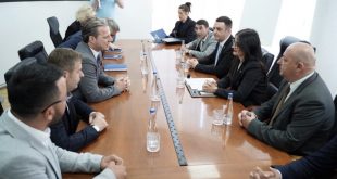 Kryetari i Preshevës, Shqiprim Arifi kërkon përfshirjen e Kosovës Lindore në bisedimet Kosovë - Serbi
