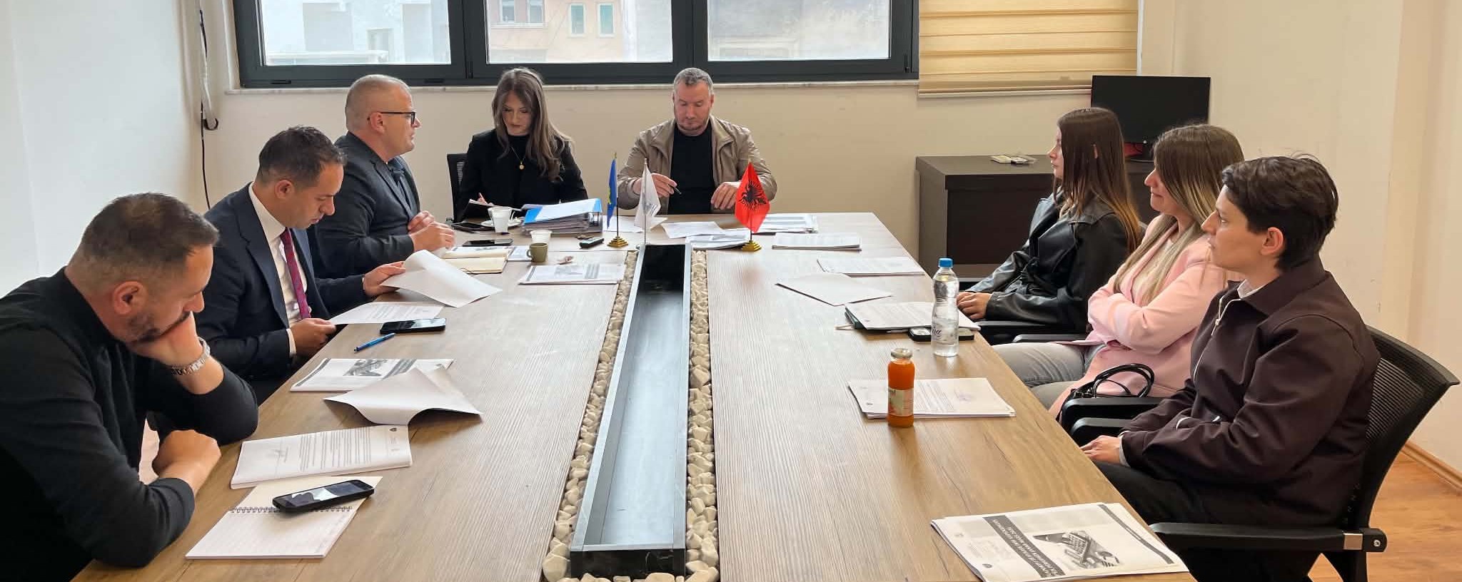 Komitetit për Politikë dhe Financa mbajti mbledhjen e  II   dytë  urgjente për vitin 2026