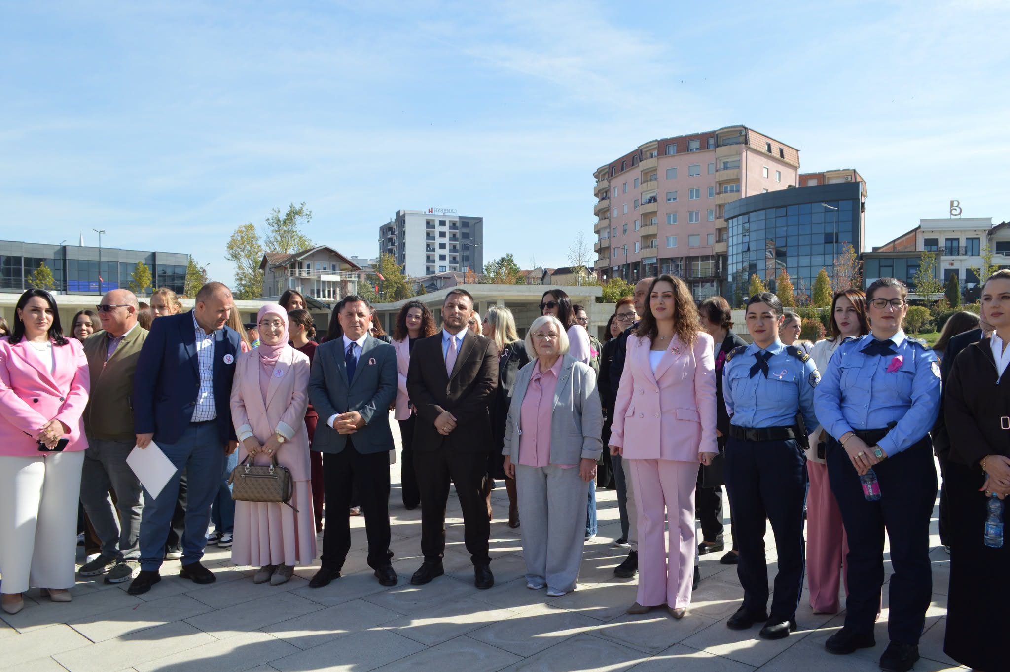 U mbajt ecja tradicionale në Malishevë në kuadër të shënimit të  Muajit Rozë 