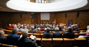 U përurua libri publicistik, “Feniks në Kalvar” dhe përmbledhja poetike, “Atdheu e poeti”, të autorit, Martin Çuni