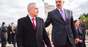 Në Tiranë ka përfunduar takimi në mes të liderëve të partive të koalicionit qeveritar