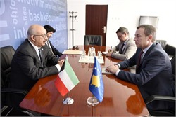 Ministri Reçica priti në takim ambasadorin e Kuvajtit në Shqipëri, z. Fayez Mishari Al Jassim