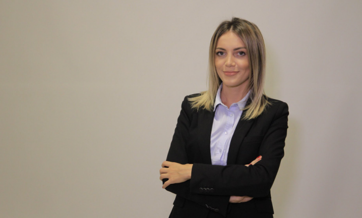 Natyra Kuçi  Matoshi dhe Mihali janë në shërbim të projektit politik të Kurtit