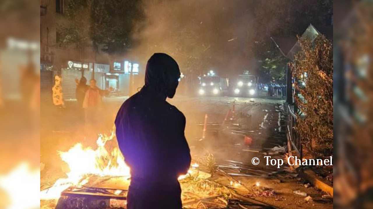 Heshtja e institucioneve të Kosovës për protestat në Shqipëri  zyrtarë të VV së reagojnë individualisht
