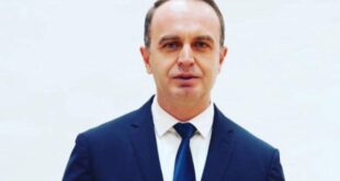 Kryetari i Alternativës Shqiptare në Malin e Zi, Nik Gjeloshaj, kërkon që Kosova të bëhet pjesë e Ballkanit të Hapur